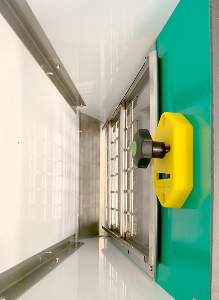 Strobak Funfeeder pour porcs